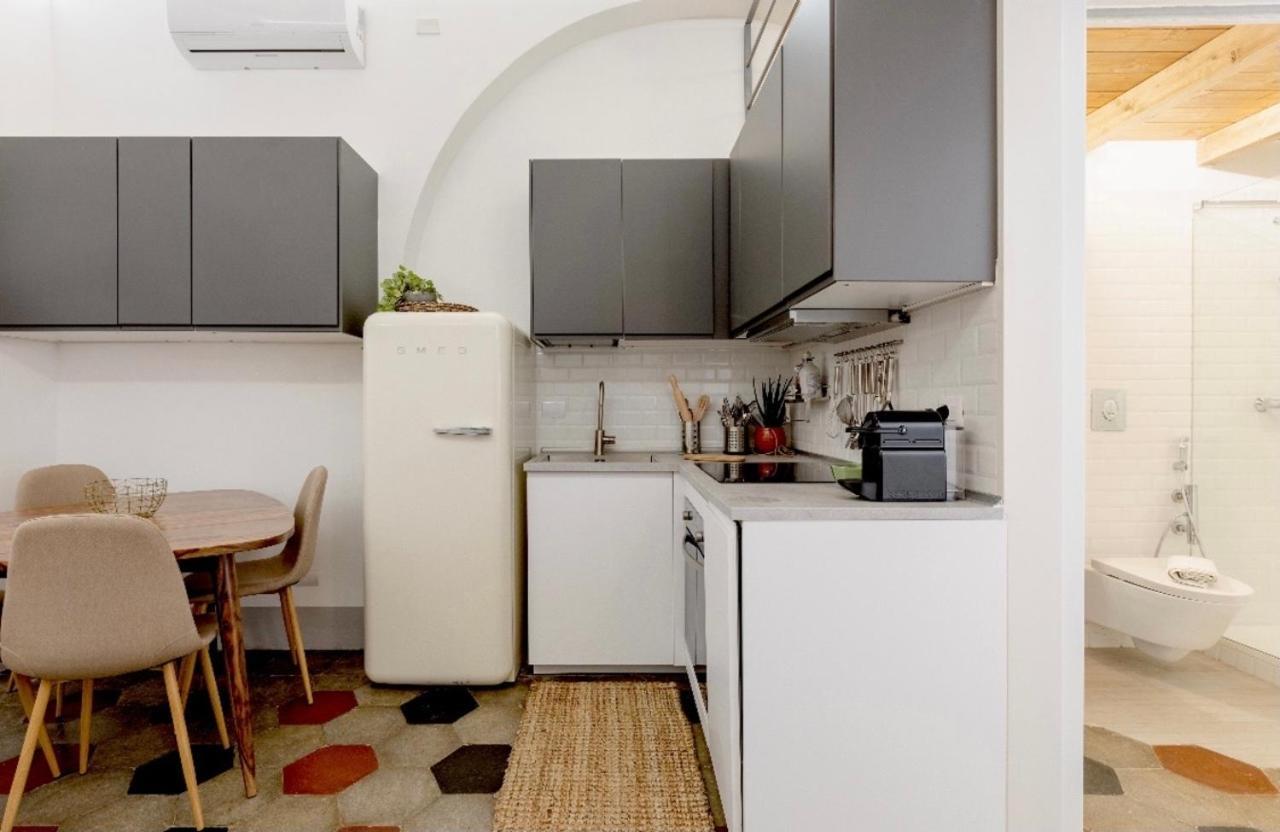 Nice Downtown Loft Lägenhet Rom Exteriör bild